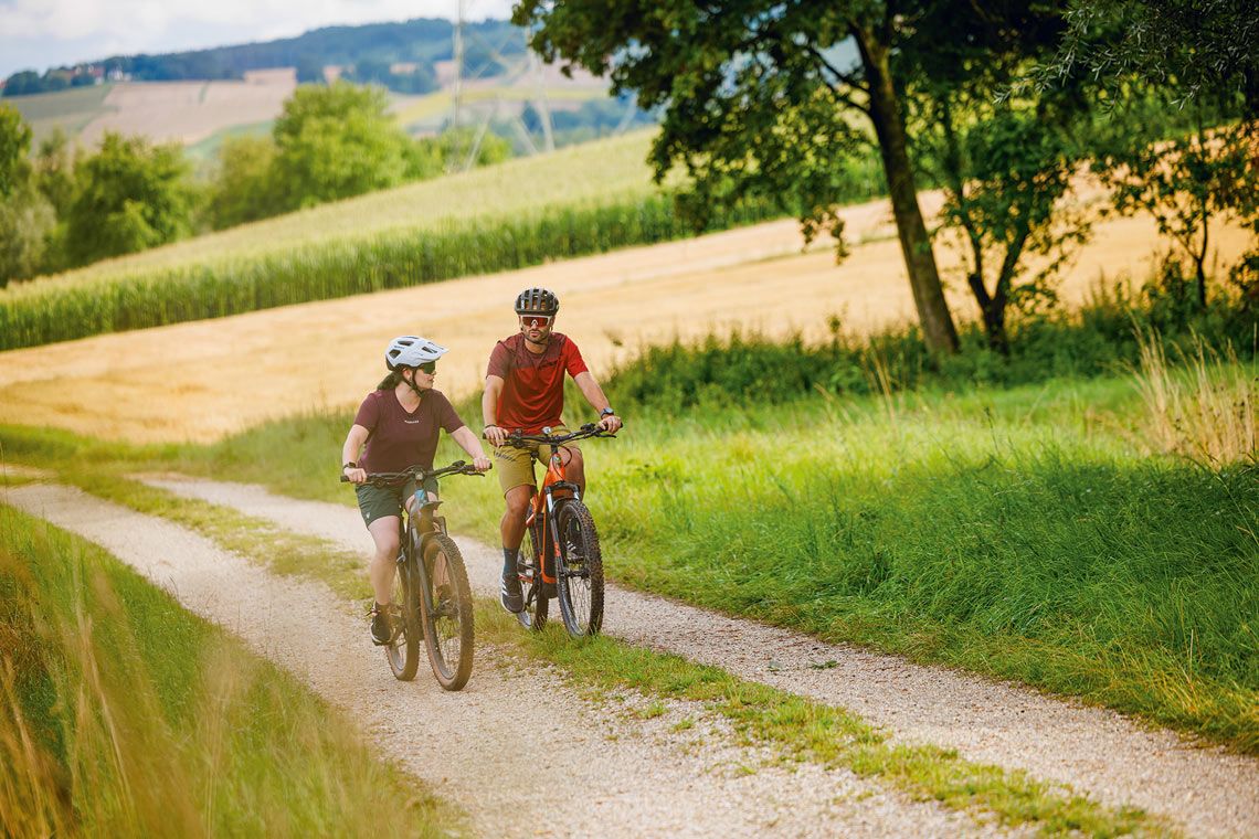 Radfahren im Rottal Bad Birnbach — Radurlaub Niederbayern Hotel Churfürstenhof