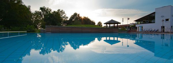 Thermalbad Bad Birnbach Heilwasser Hotel Churfürstenhof Niederbayern